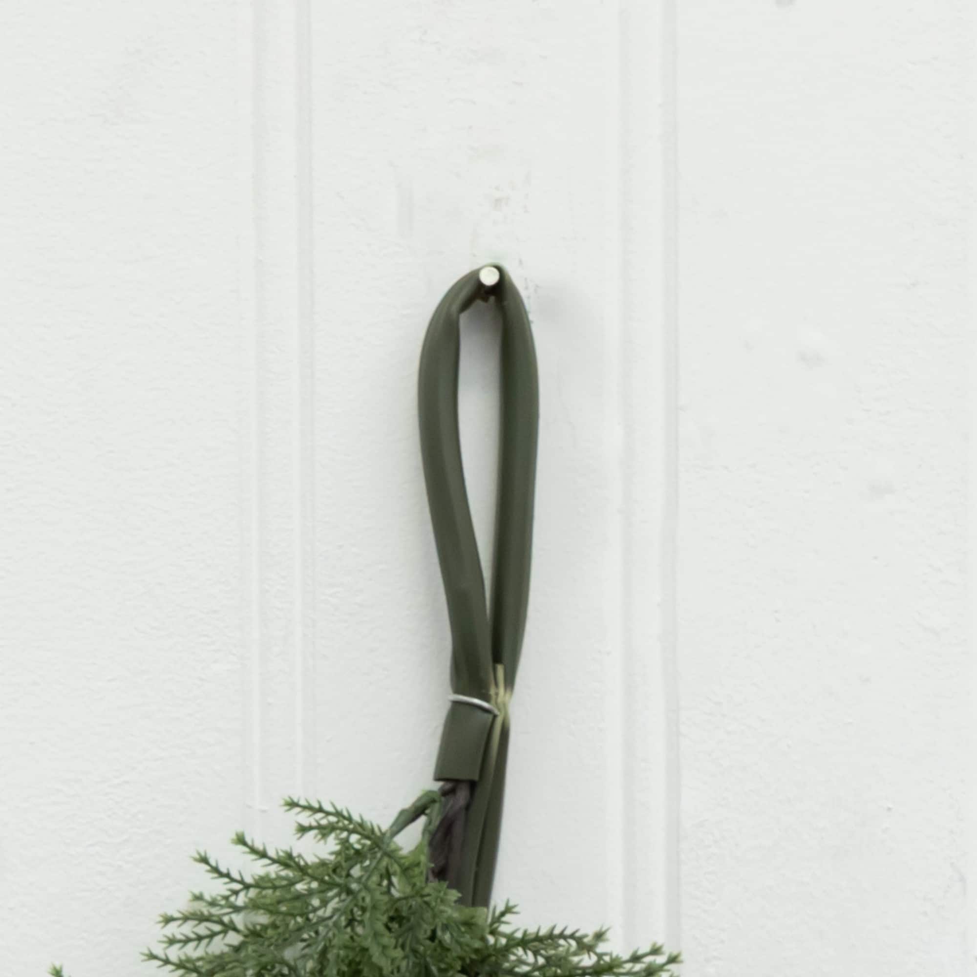 5ft. Cedar Garland